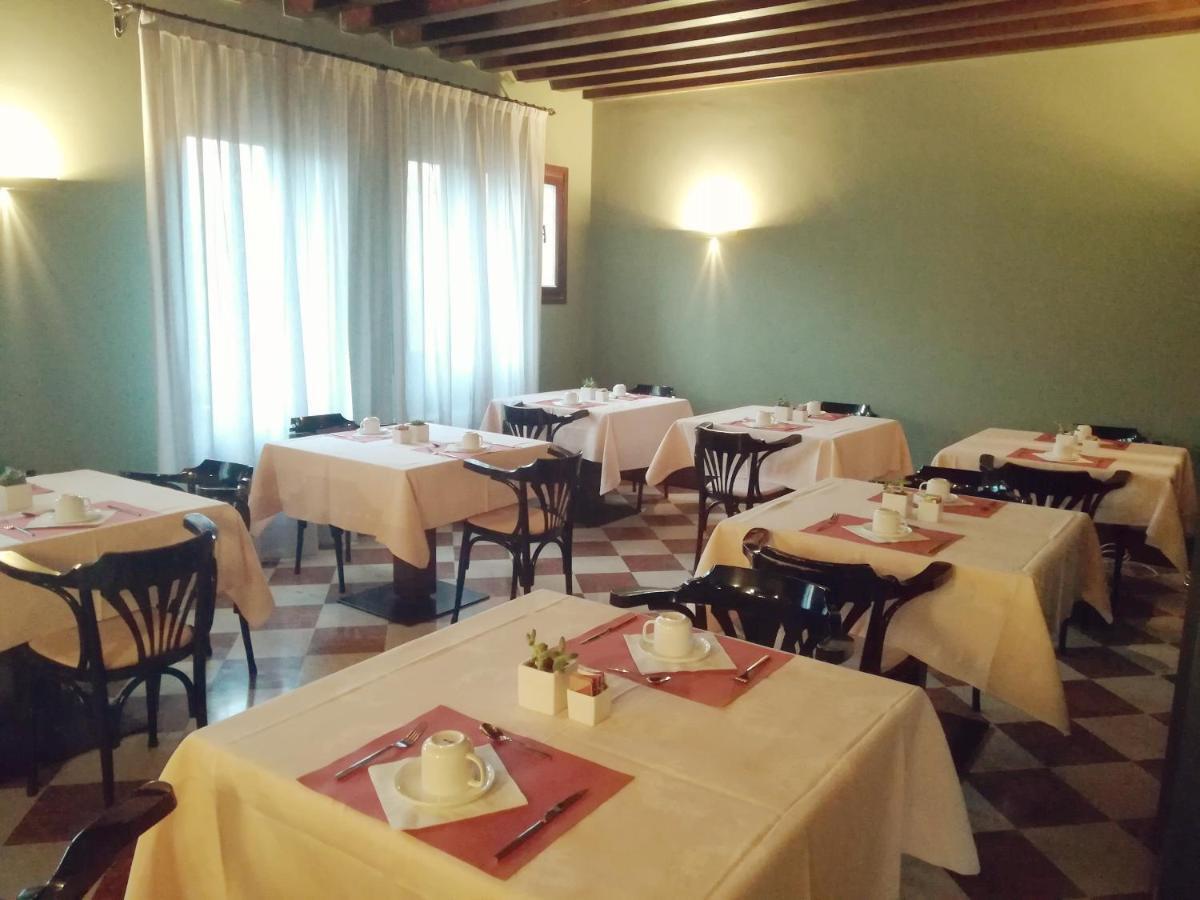 Hotel Scala Treviso Buitenkant foto